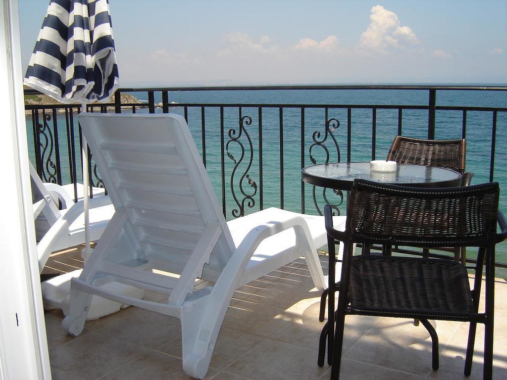 Villa Lazuren Bryag 2 Chernomorets Habitación foto